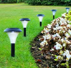 15 Stylish Landscape Lighting Ideas Garden Lovers Club