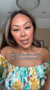 You guys… if you’ve ever struggled with getting that perfect little baby  wing or cat eye, you NEED this brush from @roseandbenbeauty , It makes it  so easy to get that soft, lifted look without the ...