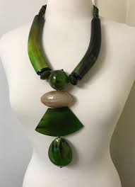 Gorgeous Statement Large Green Dye Buffalo Horn Monies Style Necklace Fashion Jewelry Necklaces Hippie Jewelry Star Charm Necklace