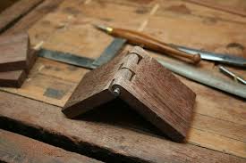 Making A Wooden Hinge Pic Wooden Hinges Woodworking Wood Hinges