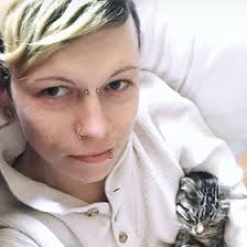 Vanessa Rosenberg (donteatstuffoff)