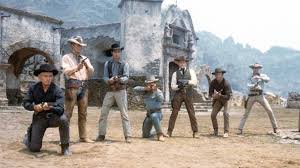 With denzel washington, chris pratt, ethan hawke, vincent d'onofrio. Kai Oi 7 Htan Yperoxoi Flix