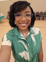 Monique Hawthorne's Instagram, Twitter & Facebook