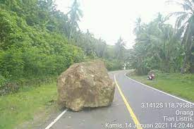 19 januari 2021 | science. Gempa Hari Ini M 5 9 Guncang Majene Sulawesi Barat 2 Kali Susulan Halaman All Kompas Com