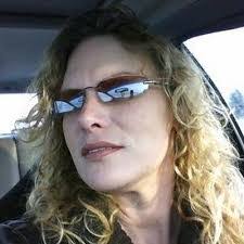 Janene Ellis's Instagram, Twitter & Facebook