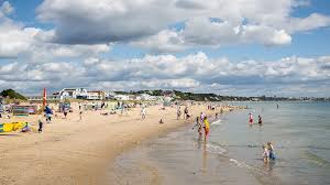Spit in poole in dorset, england (en); Sandbanks Beach Lifeguarded Beaches