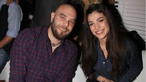 Η ήβη αδάμου (αγία νάπα, 24 νοεμβρίου 1993) είναι ελληνοκύπρια τραγουδίστρια. Hbh Adamoy Mixalhs Koyinelhs Baptisan Thn Koroyla Toys I Love Style