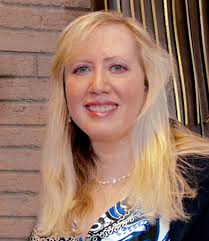 Renee Katz's Instagram, Twitter & Facebook