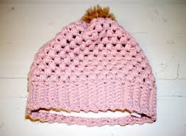 Zachtroze Muts En Sjaal Haken Haken Ontwerpen Fotografie En Meer Een baby muts, sjaal en handschoenen houden je kleintje warm. lampenkap haken