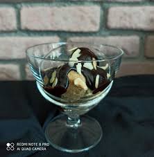Yalanci Profiterol Muzlu Vanilins