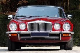 Présentation de la daimler double six 1989, westinster blue. Daimler Double Six Coupe 1976 Classicargarage De