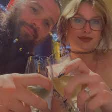 Tyler Childers ended the concert tossing toy dinosaurs into the crowd to  fans.