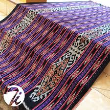 Scopri ricette, idee per la casa, consigli di stile e altre idee da provare. Tenun Blanket 001 Motif Ketapang Tenun Kalimantan Kain Tenun Ikat Troso