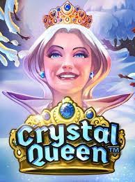 Crystal Queen's Instagram, Twitter & Facebook