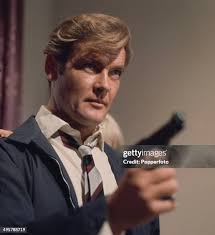 3.417 fotos e imágenes de alta resolución de Roger Hand