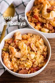 This Instant Pot Jambalaya With Chicken Sausage Shrimp Rice And Vegetables Makes Chicken And Sausage Jambalaya Jambalaya Recipe Instant Pot Jambalaya Recipe