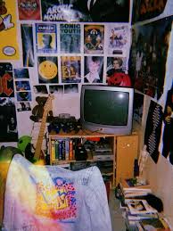 Losing My Mind Retro Bedrooms Retro Room Grunge Bedroom Punk bedroom grunge bedroom bedroom diy teenager indie bedroom inspo bedroom decor bedroom ideas emo 80s wallpaper: losing my mind retro bedrooms retro