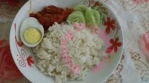 Ianya adalah resepi nasi lemak kukus, makanan yang sangat lazim dan banyak dijumpai di seluruh malaysia. Resepi Nasi Lemak Kukus Noxxa Dunia Belajar Resipi