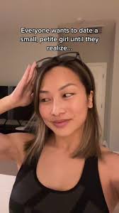 Apologies #petitegirl #petite #shorttok #foryoupage #foryou #fyp