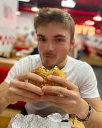 Hmm… That's a good burger! … The path of a righteous man…“ Guess the movie.  #diner