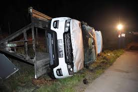 Wie die polizei am mittwoch mitteilte. Schwerer Unfall Auf Der A13 Bei Teupitz Spreepicture