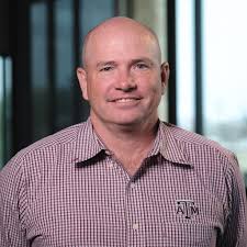 Ralph Bush's Instagram, Twitter & Facebook