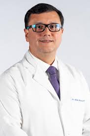 Médica Sur: Acerca del médico