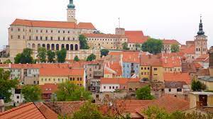Mikulov is a town in břeclav district in the south moravian region of the czech republic. Reisetipps Mikulov 2021 Das Beste In Mikulov Entdecken Expedia