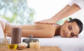 A First Timer S Guide To Visiting The Spa In 2020 Aromatherapy Massage Relaxing Massage Spa Massage