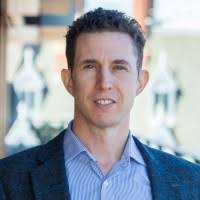 I see a lot of Linkedin headlines with "ex-Facebook" or  "ex-prestigious_LLC_const" ... one guy had three companies listed. Is  gravitas genuinely transferred from having worked at large companies…