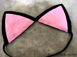 Learn more at me sew crazy. Diy No Sew Cat Ears For Halloween Plus A Diy Cat Face Makeup Tutorial Drugstore Divas