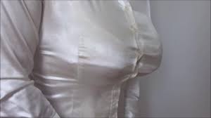 Big Boobs Under Satin Blouse: Shemale Mature Porn