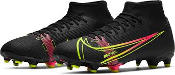 De beste voetbalschoenen koop je online bij intersport. Voetbalschoenen Kopen Bestel Ze Online Otto