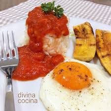 Las recetas cubanas comparten las sabidurías de la combinación entre las especias y las técnicas heredadas por los nativos taínos. Arroz A La Cubana Receta De Divina Cocina