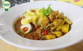 Resep tahu guling muntilan paling enak selengkapnya adalah. Lontong Tahu Tempe Guling Rasasayange Co Id