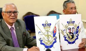 Sultan johor yang dilantik haruslah dari kalangan berbangsa melayu dan berdarah raja iaitu berasal dari keturunan pemerintah johor kini (dinasti temenggung) serta beragama islam. Istiadat Kemahkotaan Sultan Johor Pada 23 Mac