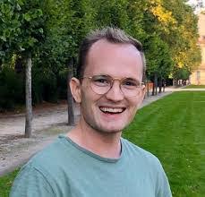 Brittney Barlow's Instagram, Twitter & Facebook