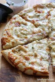 Three Cheese Chicken Pizza White Sauce Recipes Chicken Pizza Recipes