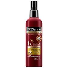 This heat protection spray helps prevent hair from becoming brittle and dull while reducing breakage by up to 82% with continued use**. Pro Collection Keratin Smooth Heat Protect Spray 200ml Brandlistryng