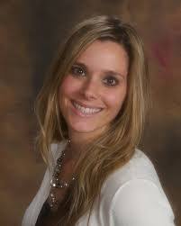 Kara Maynard's Instagram, Twitter & Facebook