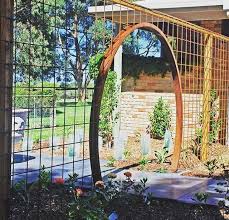 15 Awesome Garden Moon Gate Ideas Go Travels Plan Garten Garten Landschaftsbau Landschaftsdesign