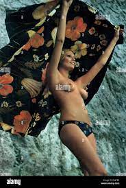 Janet agren hot