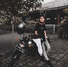 Gambar 3 dimensi memang memiliki daya tarik tersendiri. Edit By Lightroom Mode Wanita Fotografi Remaja Gambar Pasangan