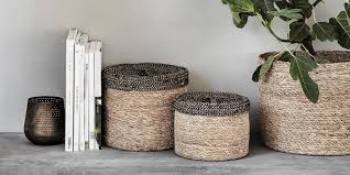 Nous assurons aussi les réparations des fauteuils en rotin et osier achetés dans notre boutique. Panier De Rangement Notre Selection Deco Marie Claire