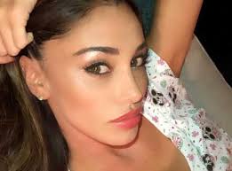 1 metro e 75 cm; Belen Rodriguez Altezza E Peso Le Misure Della Showgirl Argentina