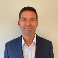 Alain Quesnel's Instagram, Twitter & Facebook