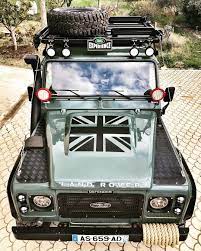 Hat Face Landrover Coolandvintage Vanlife Defender Lifestyle Roadtrip Landroverdefender Lan Land Rover Land Rover Defender Land Rover Series