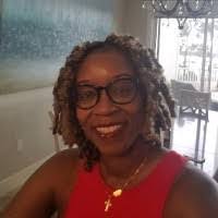 Amanda Schoenecker's Instagram, Twitter & Facebook