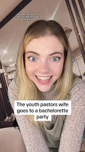 Victoria Bassett's Instagram, Twitter & Facebook