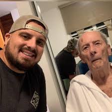 How much lift is needed to put 33" tires